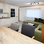 Schwarzwald 6 Og By Interhome Apartment Radenthein