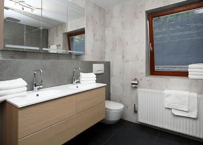 Apartamento Schwarzwald 6 Og By Interhome Radenthein